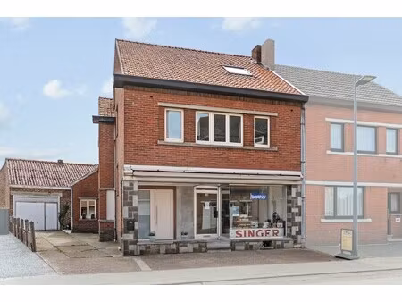 veelzijdige woning met grote garage te vlijtingen