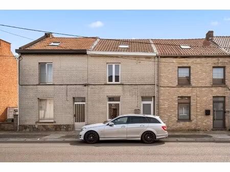 rijwoning met tuin  garage en 2 slaapkamers in tienen