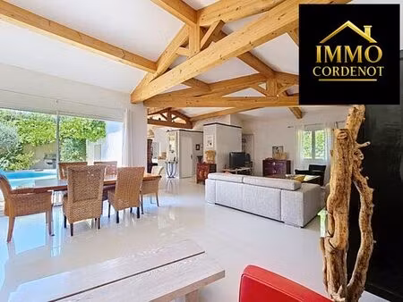 maison de luxe de 5 pièces en vente à méounes-lès-montrieux  france