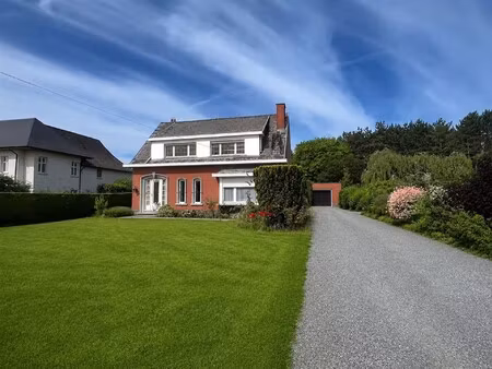 te renoveren villa op een perceel van 2.059 m²!