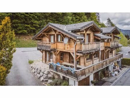 chalet 5 chambres - avec appartement indépendant