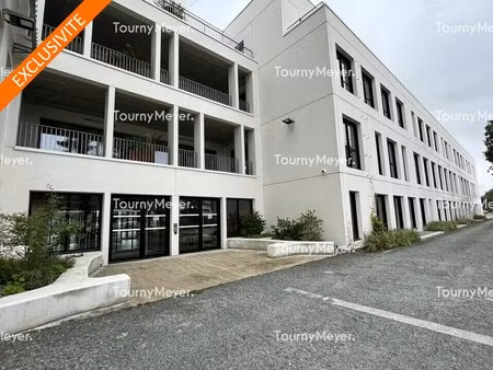 location bureaux 400 m² à 810 m²