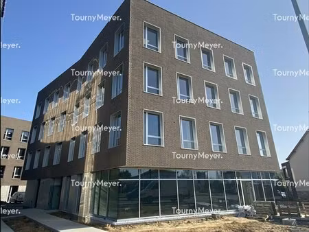 location bureaux 150 m² à 376 m²