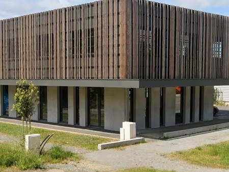 location commerce vitre 35500 72m²