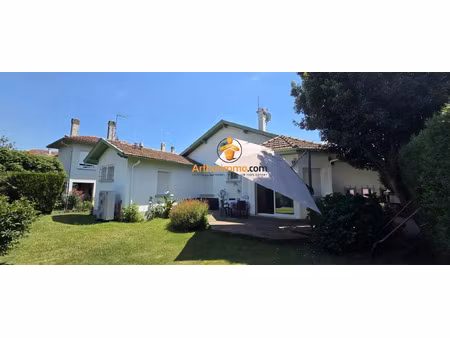 vente maison 4 pièces 124 m2 à lourdes