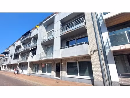 appartement te koop in bredene met 1 slaapkamer