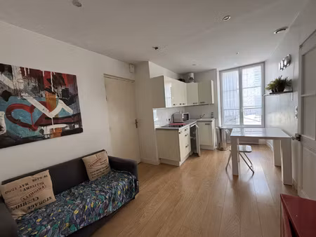 location appartement 2 pièces 31m² poitiers 86000