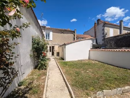 location maison 5 pièces 101m² cognac 16100
