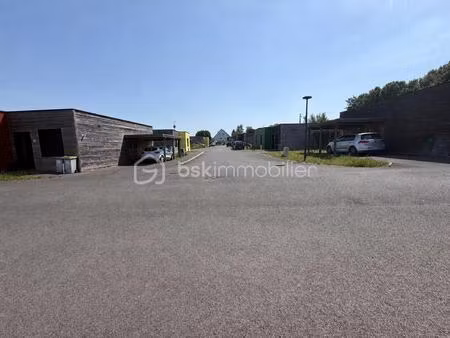 immeuble de 2 610 m² à saint-quentin