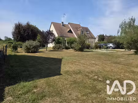 maison à saint-étienne-de-chigny (37230)