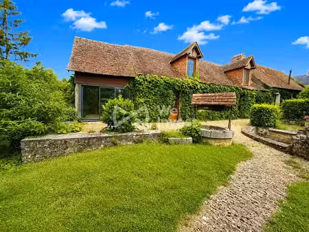 vente maison 8 pièces 357 m² à saint-loup-du-dorat (53290)  208 000 €