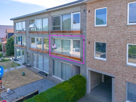 appartement te koop in kapellen met 2 slaapkamers