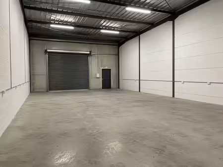 location entrepôt bordeaux 33000 145m²