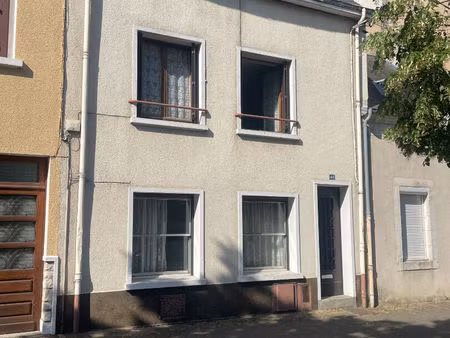 vente maison 7 pièces  207.00m²  châteauroux