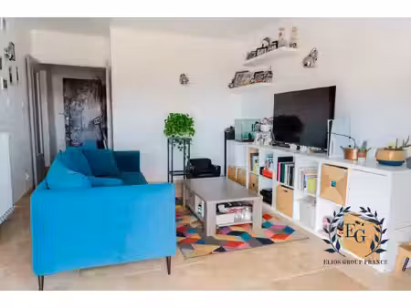 a vendre sur la commune de allauch un appartement t4 avec terras