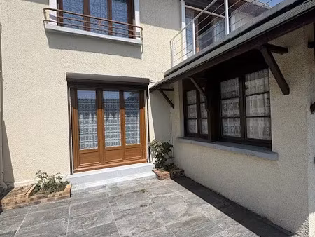 vente maison 5 pièces 135 m² à issou (78440)  269 900 €