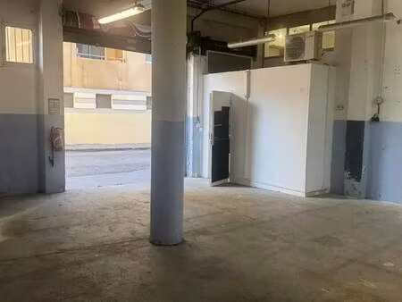 location entrepôt marseille 05 13005 170m²