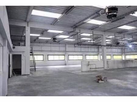 location entrepôt seynod 74600 500m²