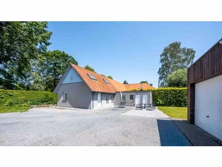 huis te koop in deerlijk met 2 slaapkamers