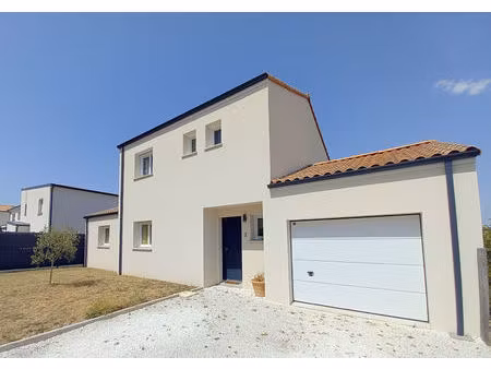 maison moderne - saint julien de concelles - 7 pièce(s) 125 m²