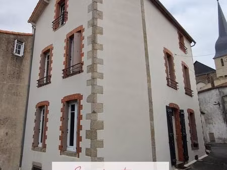 maison la gaubretiere 7 pièces 135 m2