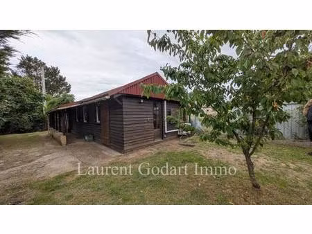 maison 2 pièces 39 m2 sur terrain clos