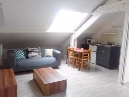 location appartement 1 pièce  19.22m²  nantes