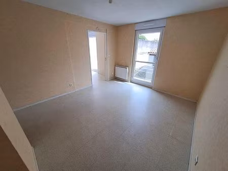 location appartement 2 pièces  38.70m²  nantes