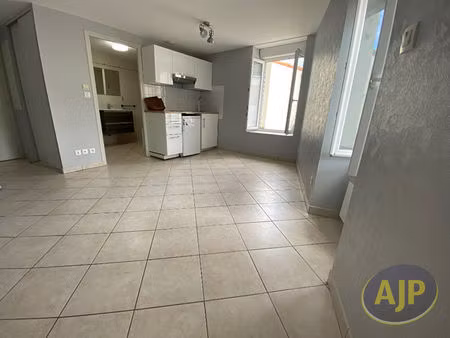 appartement saint philbert de grand lieu 1 pièce 24 m2