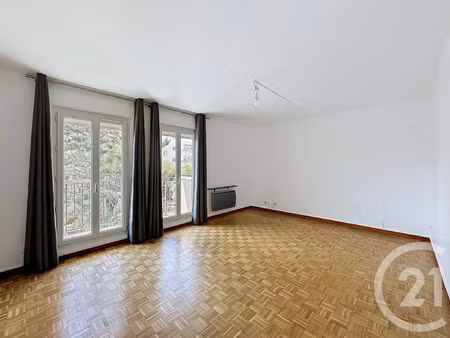 location appartement 3 pièces 61 m² à thiais (94320)