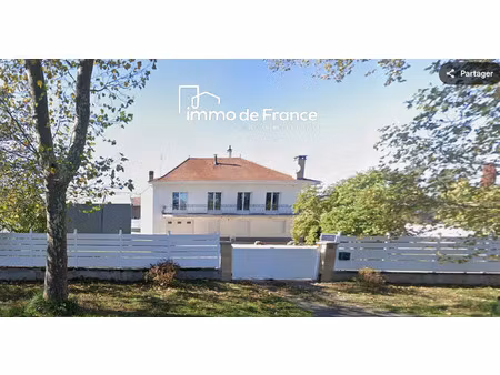 vente maison 7 pièces 204m2 vailhourles 12200 - 220500 € - surface privée