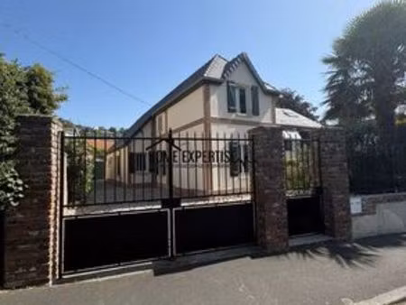 prestigieuse maison en vente sainte-adresse  normandie