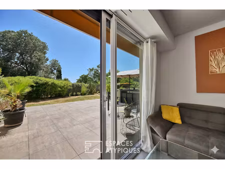 appartement en rez-de-jardin avec jardin de 150 m²