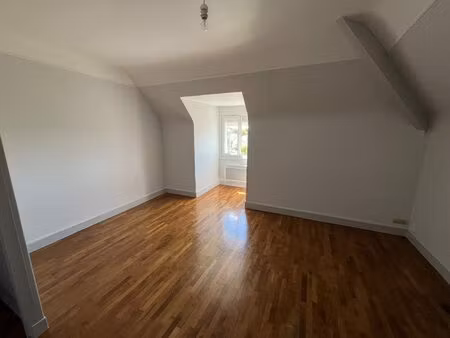 location appartement 1 pièce 21m² coutances 50200