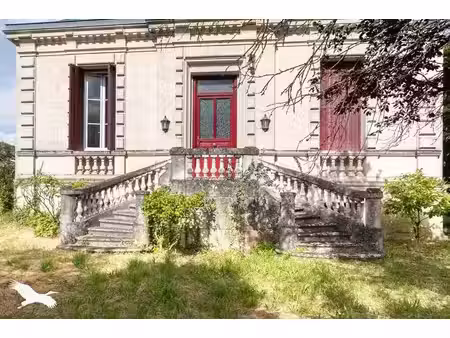 vente maison 6 pièces 225 m² à saint-aubin-de-blaye (33820)  308 899 €