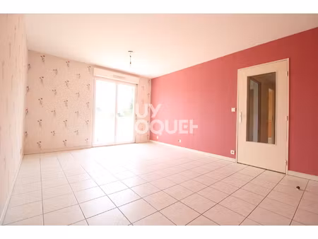 brie: f2 de 44 m²