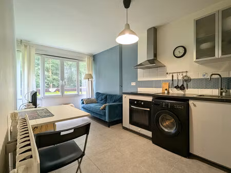 location appartement 3 pièces  53.20m²  champs