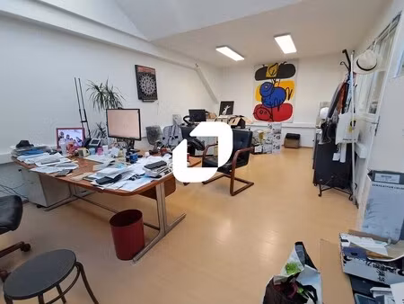 location bureaux 16 m² à 60 m²