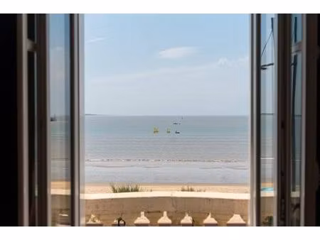 maison de luxe en vente à saint-sulpice-de-royan  france