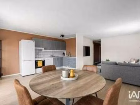 vente appartement 3 pièces à aix-en-provence (13080) : à vendre 3 pièces / 56m² aix-en-pro