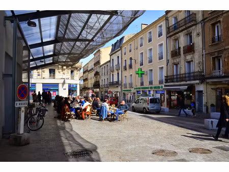 vente commerce 185 m² sète (34200)