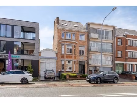 appartement te koop in sint-andries met 4 slaapkamers