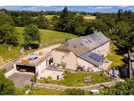 corps de ferme restauré - idéal gîtes ou grande famille - golf - proche laguiole