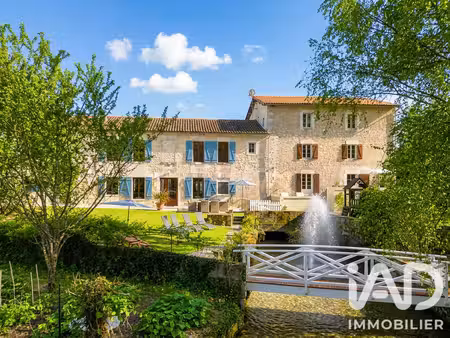 vente moulin 20 pièces