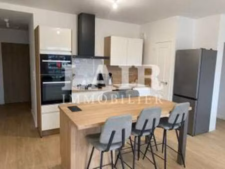 location appartement 3 pièces meublé à saint-germain-du-corbéis (61000) : à louer 3 pièces
