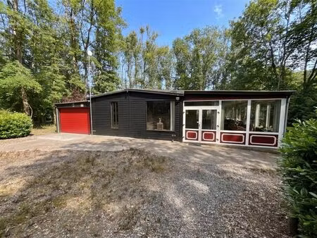 chalet à vendre à chemin des douglas 182 hogne (vbe40078)
