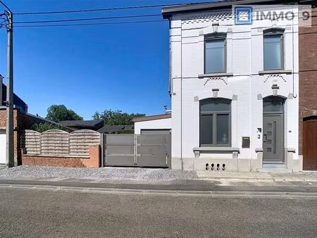 maison à vendre à rue des artisans 37 gilly (vbe39714)