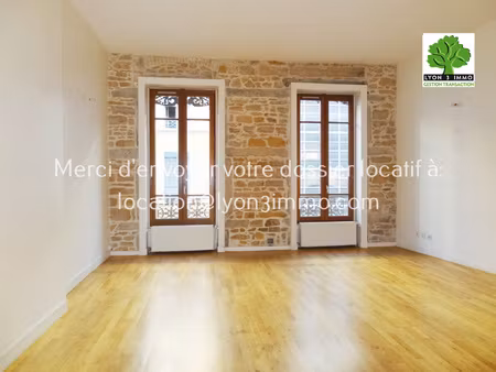 saxe gambetta  appartement t3 en excellent état dans bel imm