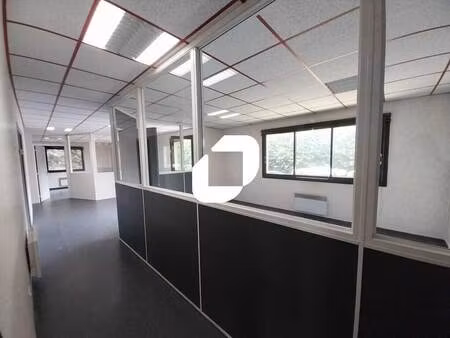 vente bureaux 700 m²