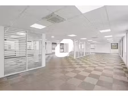 location bureaux chatou 78400 574m² à 2300m²